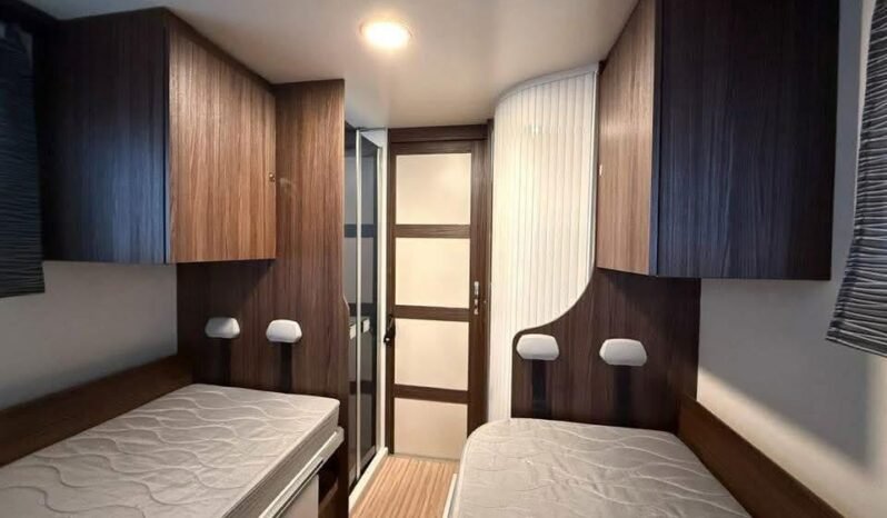 
								CAMPING-CAR PROFILÉ BENIMAR TESSORO 467 full									