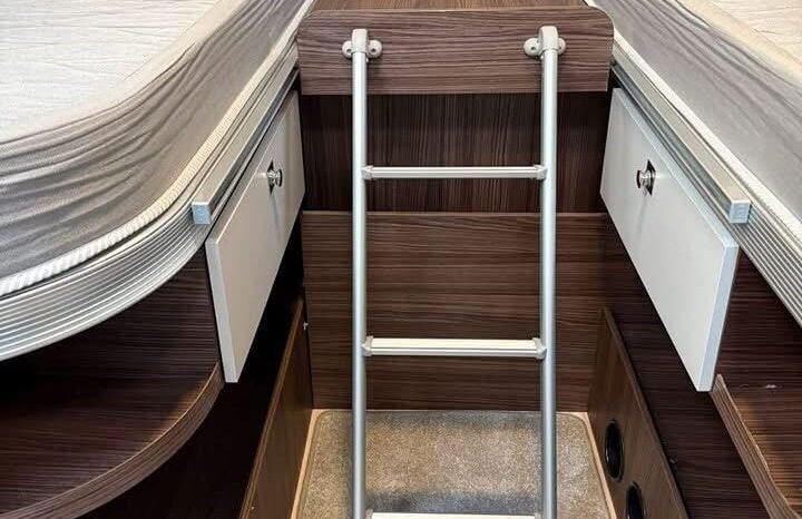 
								CAMPING-CAR PROFILÉ BENIMAR TESSORO 467 full									