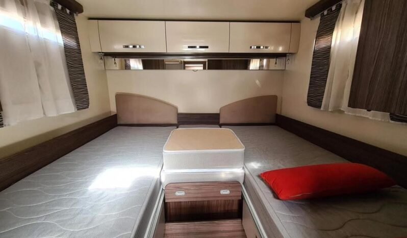 
								CAMPING-CAR PROFILÉ BENIMAR TESSORO 467 full									