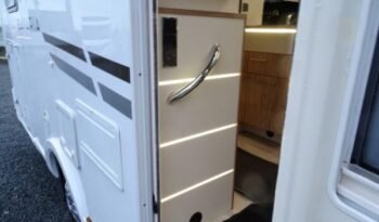 
										CAMPING-CAR INTÉGRAL BAVARIA I 740 C STYLE full									