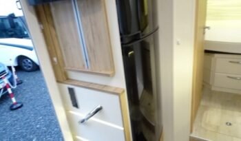 
										CAMPING-CAR INTÉGRAL BAVARIA I 740 C STYLE full									