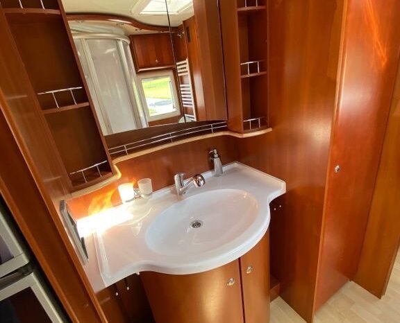 
								CAMPING-CAR INTÉGRAL Concorde Charisma 890 LS, équipement complet full									