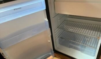 
										CAMPING-CAR PROFILÉ Weinsberg TI 600 MG – Lit fixe full									