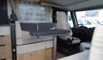 
										CAMPING-CAR INTÉGRAL BAVARIA I 720 FC CLASS full									