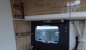 
										CAMPING-CAR INTÉGRAL BAVARIA I 720 FC CLASS full									