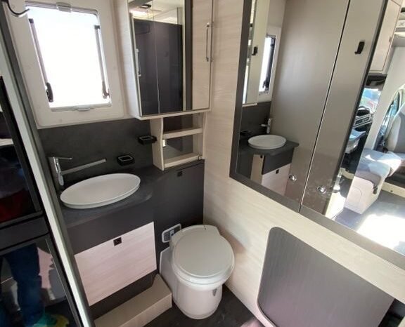 
								CAMPING-CAR PROFILÉ NEUF Chausson Titanium Premium 650 mit Solar, Markise, Automat full									