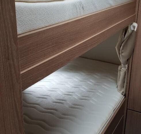 
								CAMPING-CAR ITINEO JC 740 full									