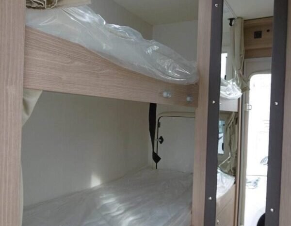 
								CAMPING-CAR ITINEO JC 740 full									