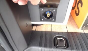 
										VAN AMÉNAGÉ CAMPEREVE CAP ROAD full									