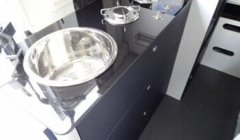 
										FOURGON AMÉNAGÉ FONT VENDOME LEADER VAN full									