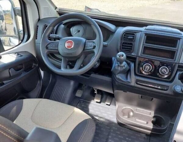 
								FOURGON AMÉNAGÉ FORSTER V 541 HB Livin up full									