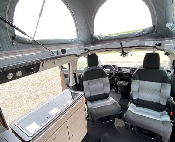 
								FOURGON AMÉNAGÉ NEUF Pössl Campster 180 Toit ouvrant full									