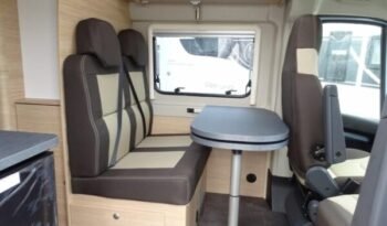 
										FOURGON AMENAGE ROADCAR R 601 full									