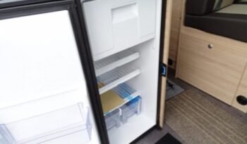 
										FOURGON AMENAGE ROADCAR R 601 full									