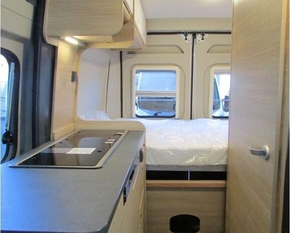 
								VANS AMÉNAGÉ VAN ROADCAR 540 AUFSTELLDACH ISOFIX full									