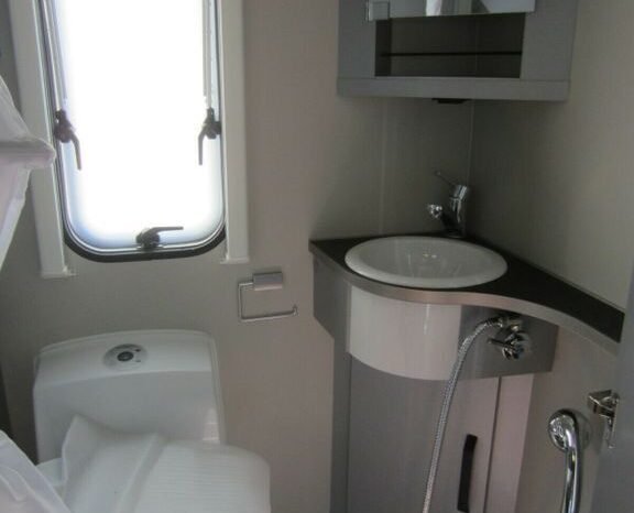 
								CARAVANE Knaus Sport Black Selection full									