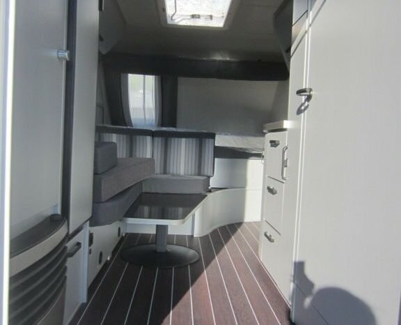 
								CARAVANE Knaus Sport Black Selection full									