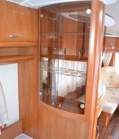 
								Caravane Hobby Excellent 560 WLU full									