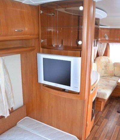 
								Caravane Hobby Excellent 560 WLU full									