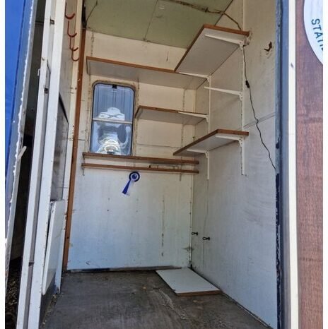 
								CAMION CHEVAUX DAF LF 45 150 / LAMMES – BLATT – SPRING / AIRCO full									