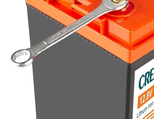 
								Batterie LiFePO4 100Ah 12.8V pour camping-car caravane camping bateau hors réseau avec Bluetooth full									