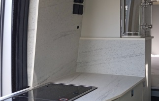 
										FOURGON AMÉNAGÉ – ROBETA HELIOS DN1175 full									