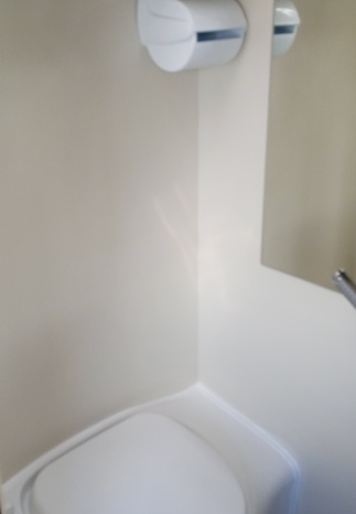 
								FOURGON AMÉNAGÉ – ROBETA HELIOS DN1175 full									