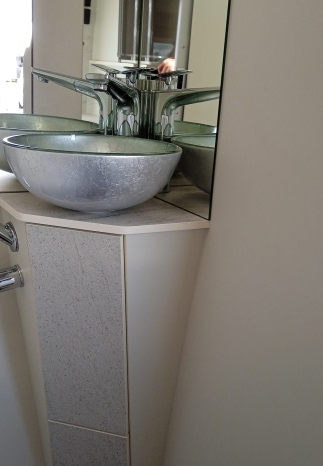 
								FOURGON AMÉNAGÉ – ROBETA HELIOS DN1175 full									