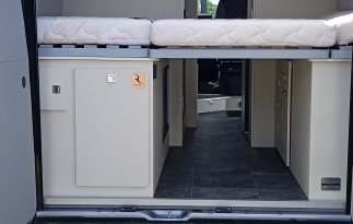 
										FOURGON AMÉNAGÉ – ROBETA HELIOS DN1175 full									