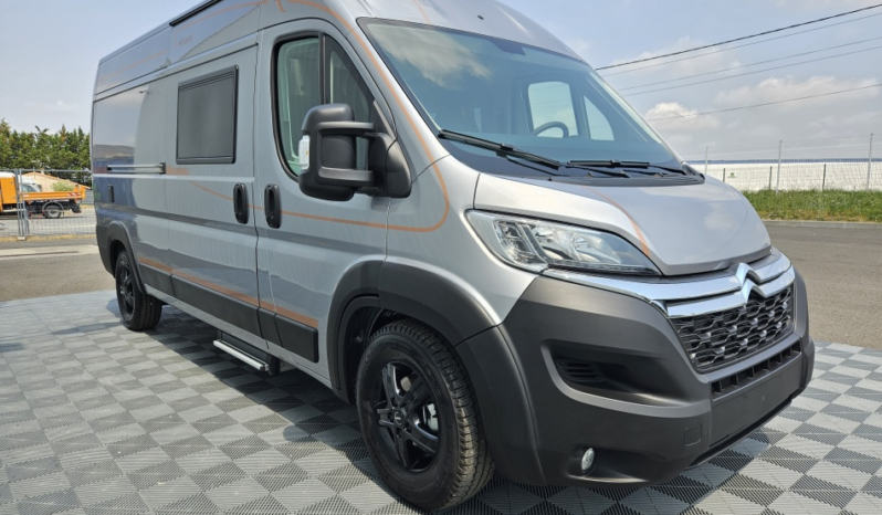 
								FOURGON AMÉNAGÉ – ROBETA HELIOS DN1175 full									