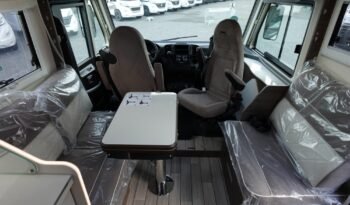 
										CAMPING-CAR – INTÉGRAL – MC LOUIS NEVIS 881 full									