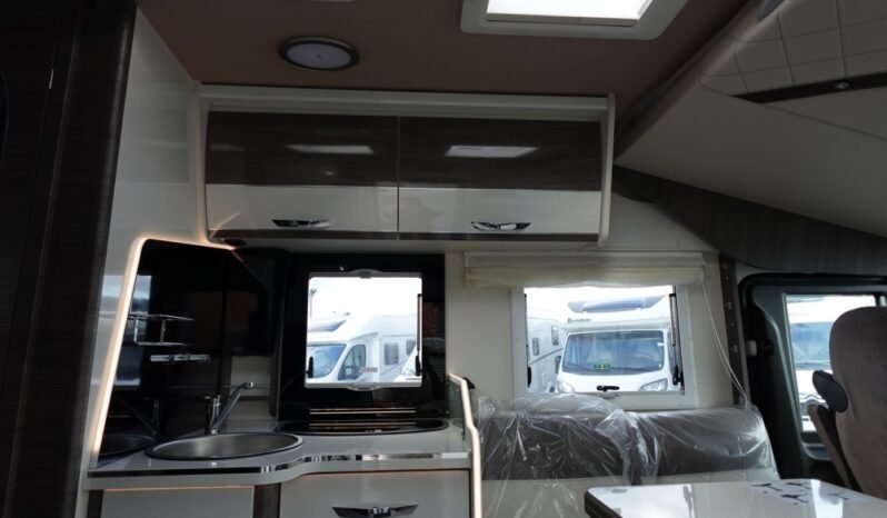 
								CAMPING-CAR – INTÉGRAL – MC LOUIS NEVIS 881 full									