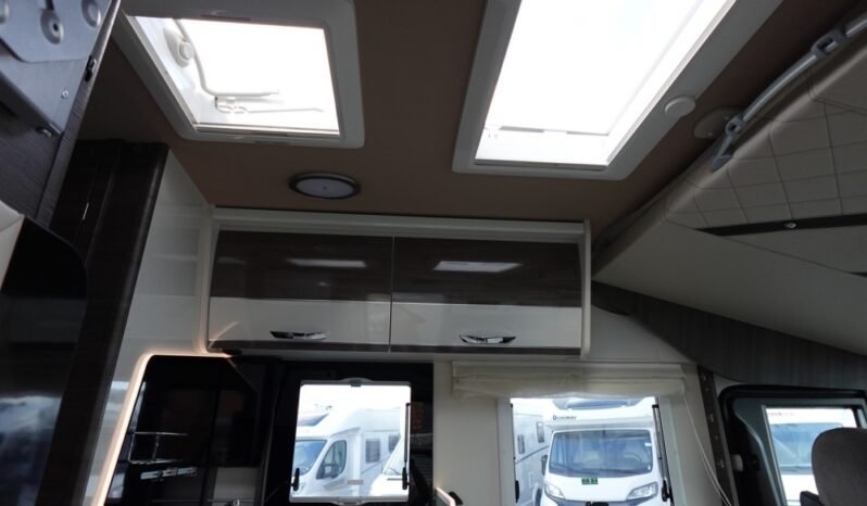 
								CAMPING-CAR – INTÉGRAL – MC LOUIS NEVIS 881 full									