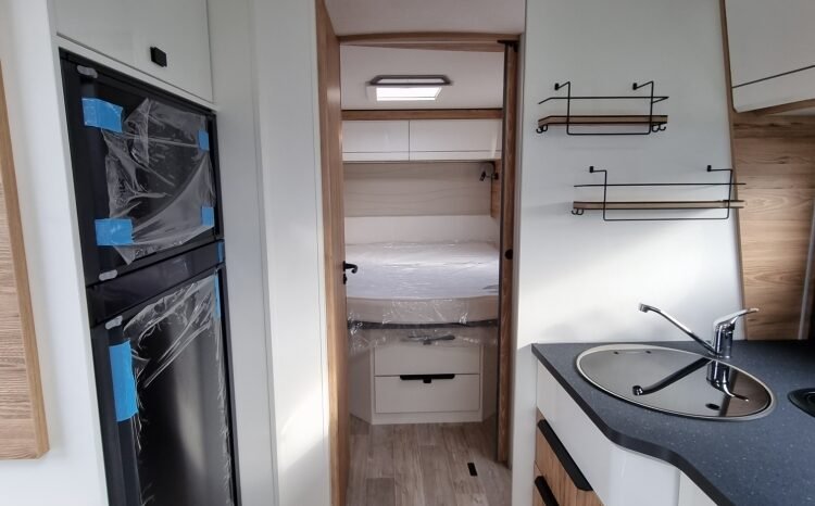 
								CAMPING-CAR – INTÉGRAL – BAVARIA I 740 FC NOMADE full									