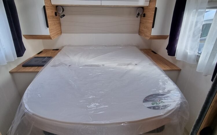 
								CAMPING-CAR – INTÉGRAL – BAVARIA I 740 FC NOMADE full									