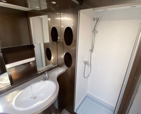 
								Hobby Premium 660 WFU full									