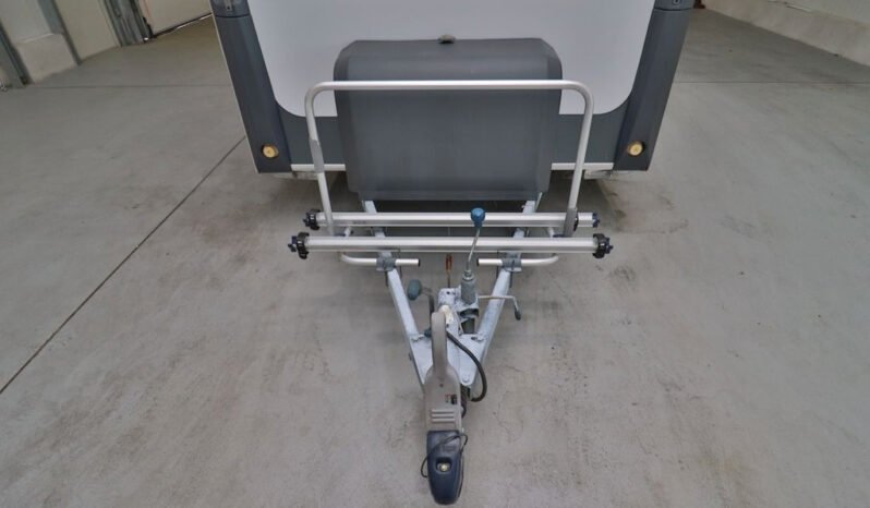 
								Caravane Knaus Desseo 440 full									