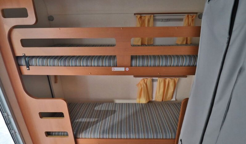 
								Caravane Knaus Desseo 440 full									