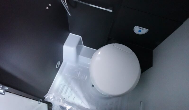 
								MC LOUIS S-LINE VAN 1 full									