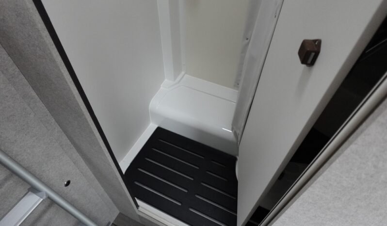 
								MC LOUIS MC4 SLIM 331 full									